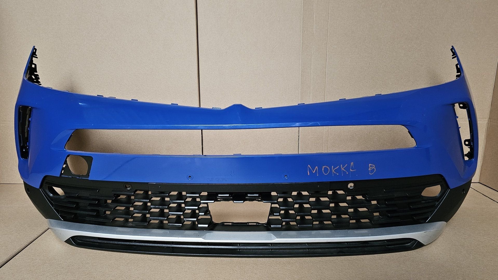OPEL MOKKA II B VOORBUMPER BUMPER 9835278480 Origineel 6xPDC, Gebruikt, -, Voor, Opel
