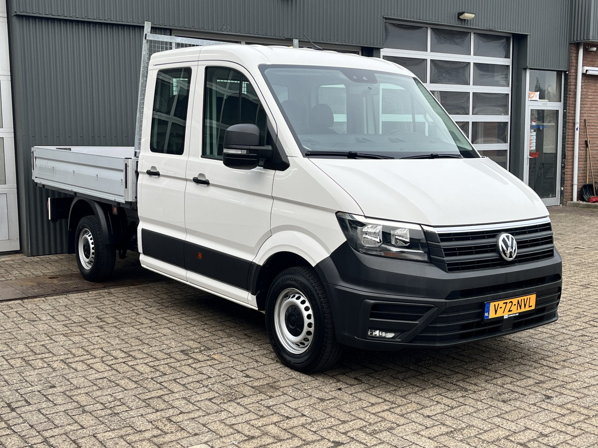 Volkswagen Crafter 35 2.0 TDI DC Open laadbak Airco Cruise c, 13 km/l, Gebruikt, 4 cilinders, Volkswagen