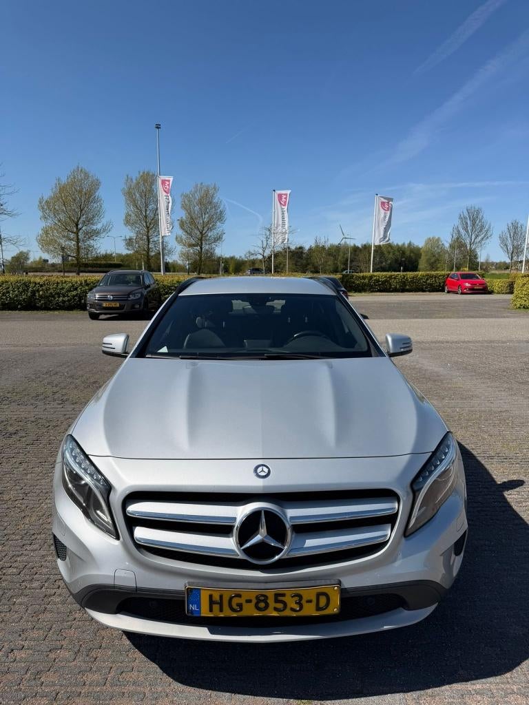 Mercedes-Benz GLA Gla180 CDI 1.5 80KW Aut7 2015 Grijs, Auto's, Mercedes-Benz, 4 cilinders, 1200 kg, Diesel, 26 km/l