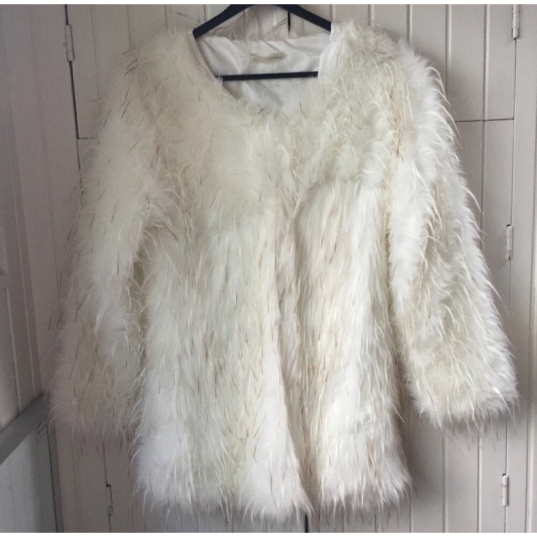 Witte faux fur neppe bontjas maat S, Kleding | Dames, Jassen | Winter, Verzenden, Nieuw, Maat 36 (S), Wit