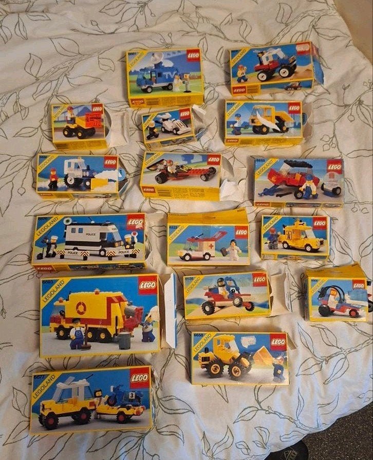 Partij oude lego legoland voertuigen incl doosjes, Gebruikt, Compleet, Lego, Ophalen of Verzenden