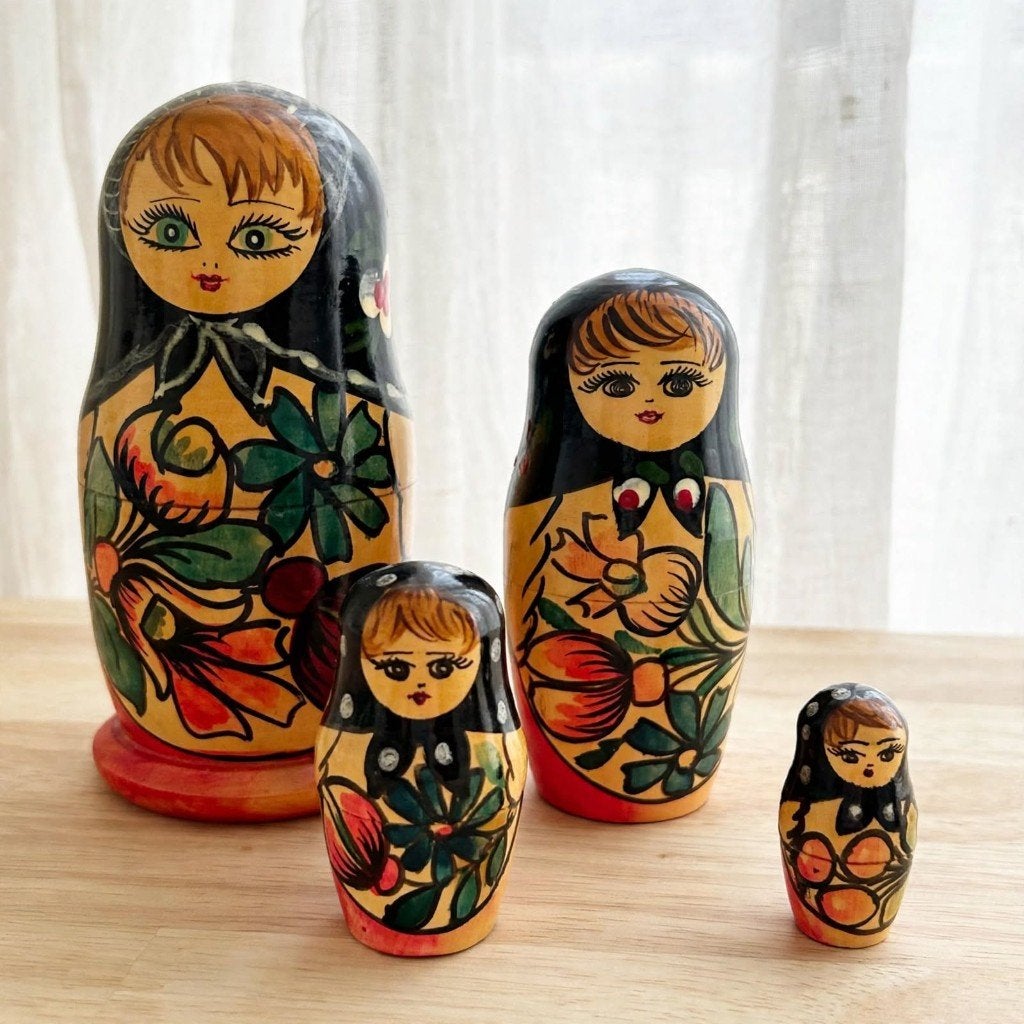 Vintage Russische Matroesjka - 4-delig Handgeschilderd Hout, Ophalen of Verzenden, Gebruikt
