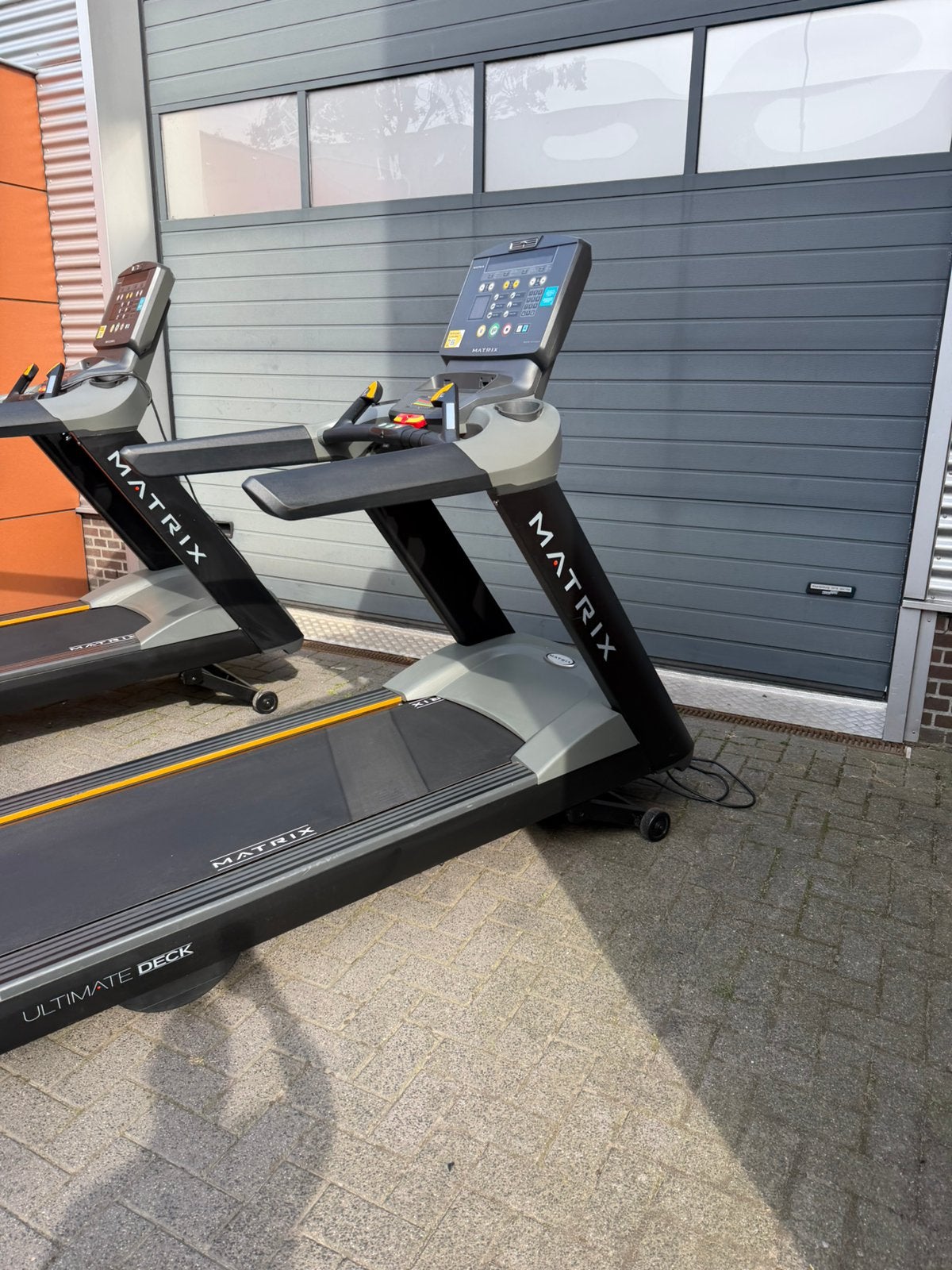Mooie Zwarte Matrix T5X Loopband, Ophalen, Gebruikt, Loopband