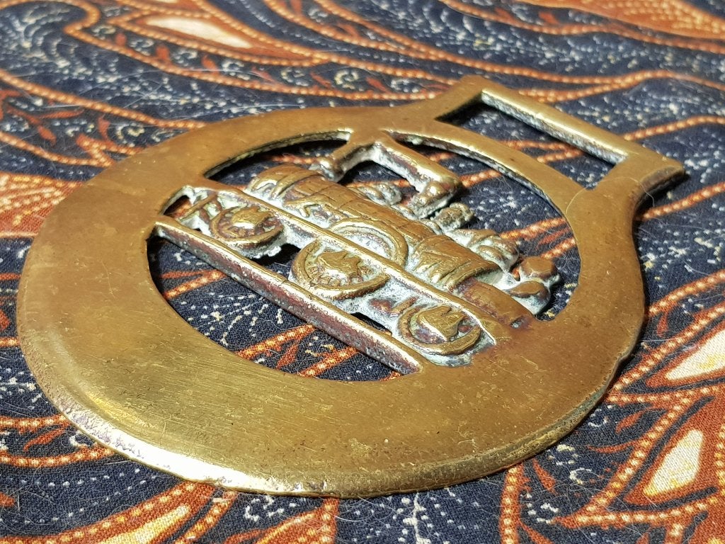 Mooi antiek trein kleppermannetje uit Engeland 8,7 cm., Antiek en Kunst, Antiek | Koper en Brons, Ophalen of Verzenden, Koper
