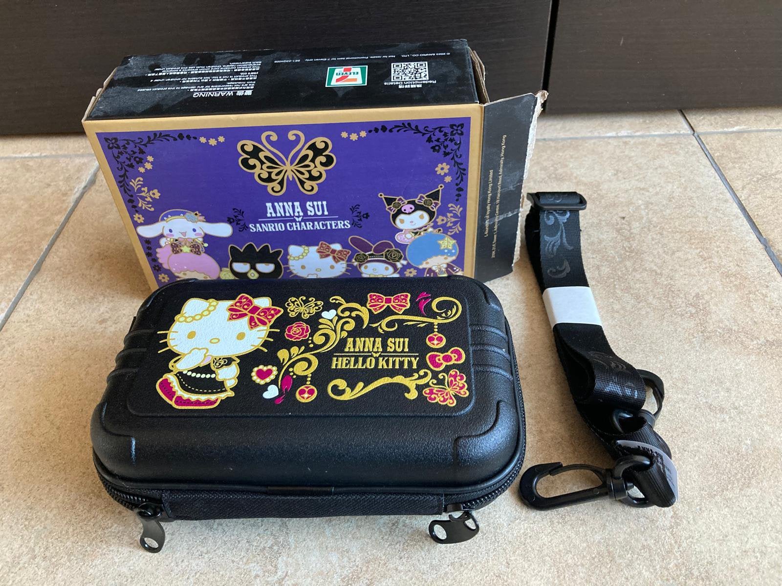 Nieuw Hello Kitty x Anna Sui zwarte crossbodytas, Ophalen of Verzenden, Nieuw, Overige kleuren, Schoudertasje