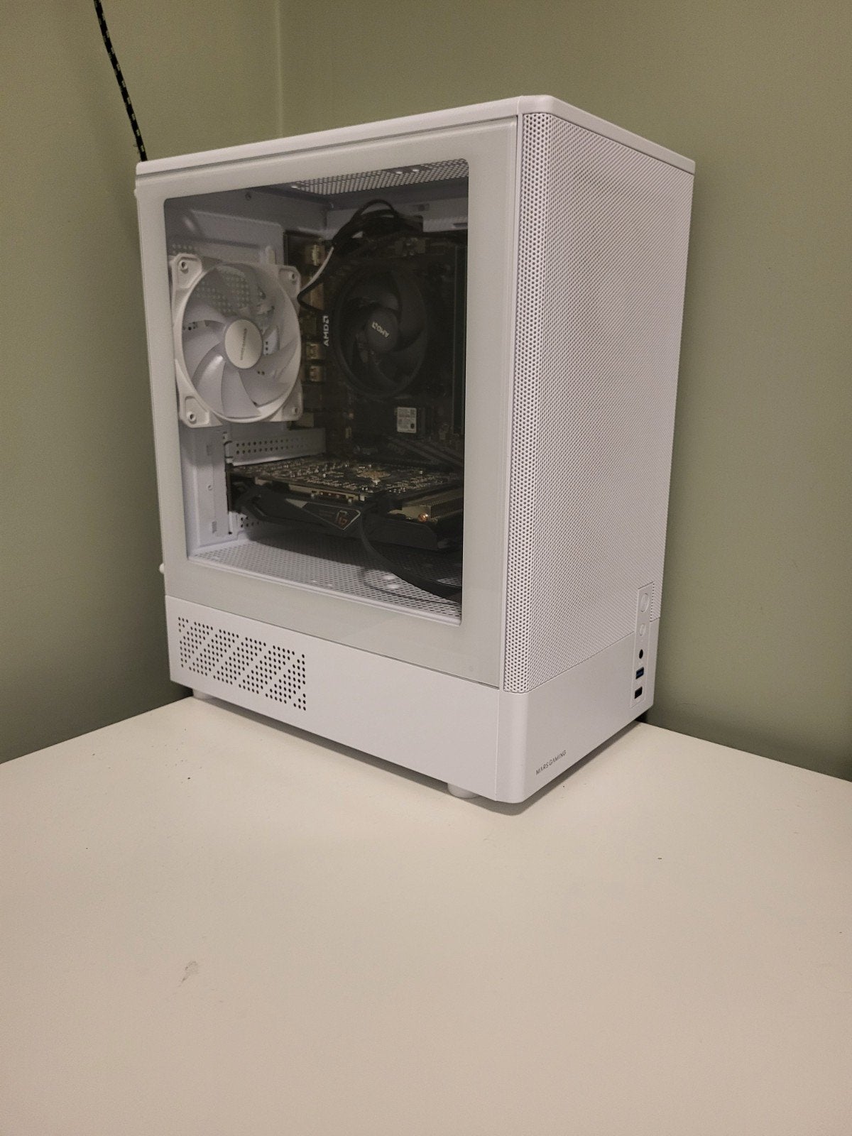 Witte gaming pc, Ophalen of Verzenden, Zo goed als nieuw, Gaming, SSD