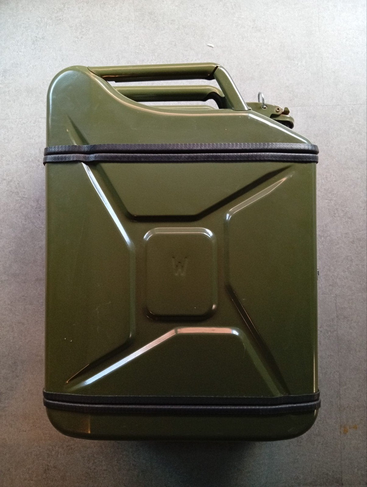 Jerrycan Bar - Unieke Minibar in Olijfgroen, Groen, Ophalen of Verzenden, Zo goed als nieuw, Metaal