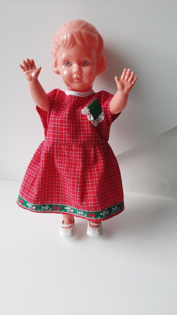 Mooie Wildebras pop 30 cm, Verzamelen, Poppen, Ophalen of Verzenden, Zo goed als nieuw, Pop
