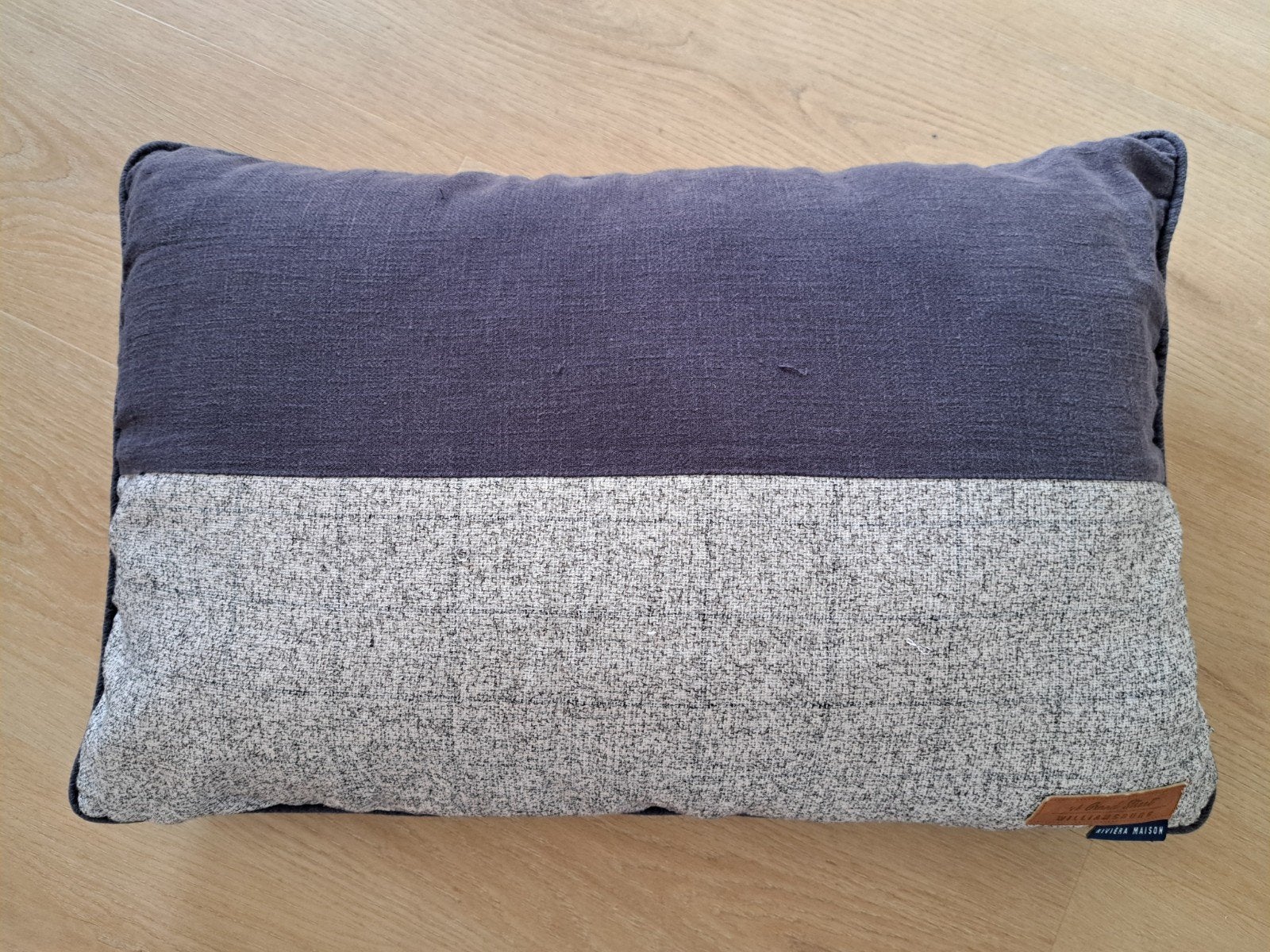 Riviera Maison Williamsburg Kussenhoes - 65x45 cm + Kussen, Ophalen of Verzenden, Zo goed als nieuw, Vierkant