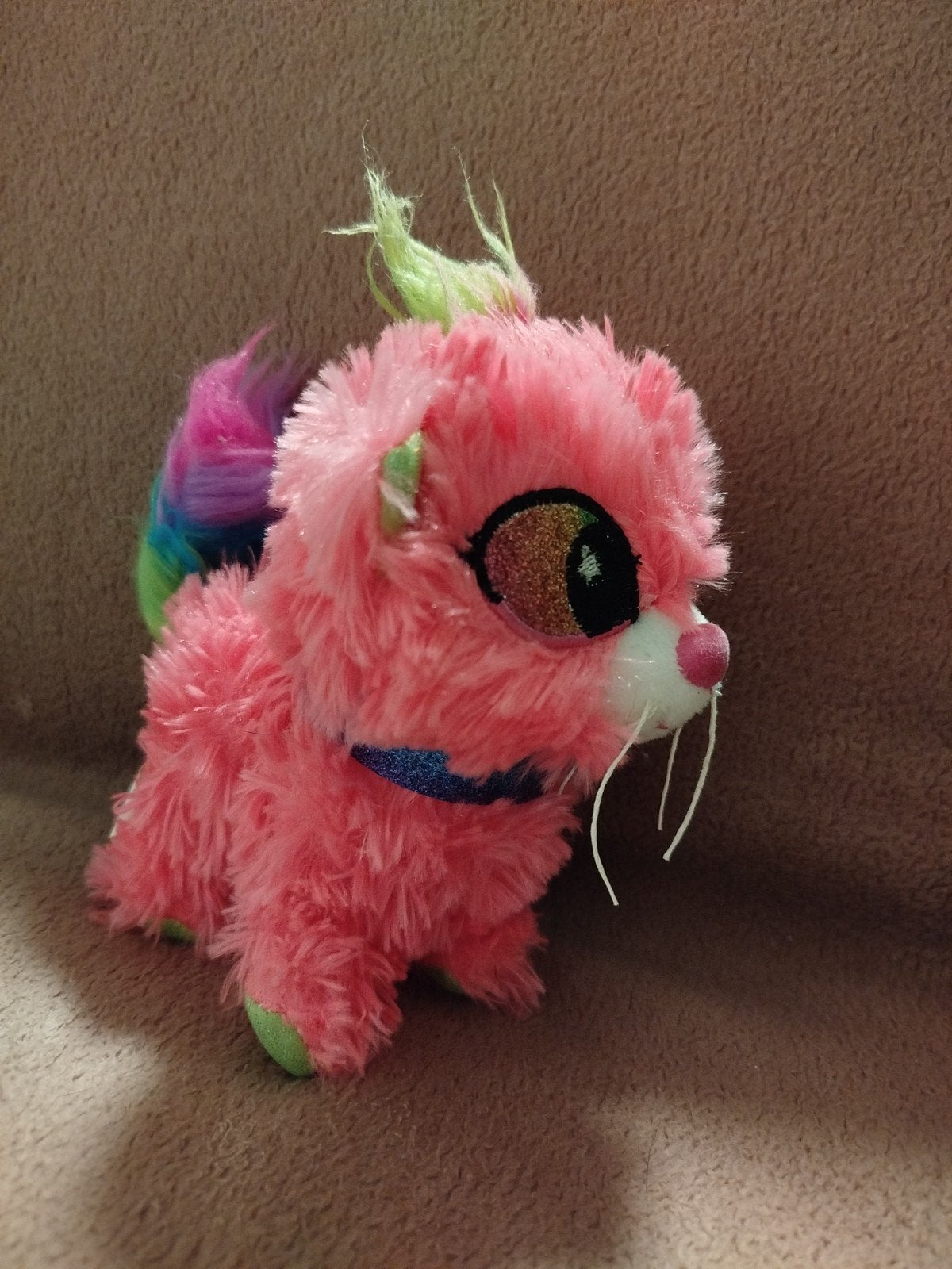 Roze pluche kat met regenboogstaart en glitterogen, Ophalen, Gebruikt, Overige merken, Overige karakters