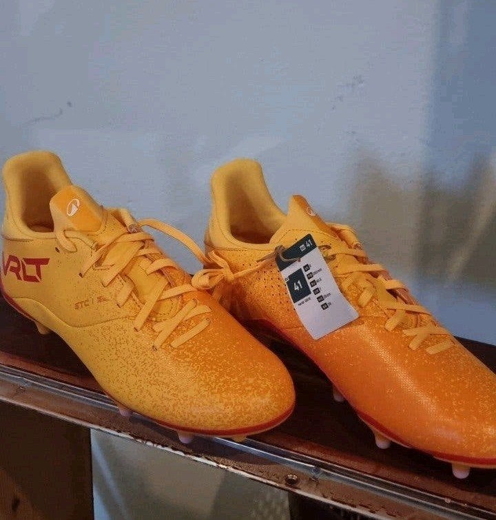 Nieuwe VRLT Voetbalschoenen - Maten 41-45 Beschikbaar, Ophalen of Verzenden, Nieuw, Schoenen