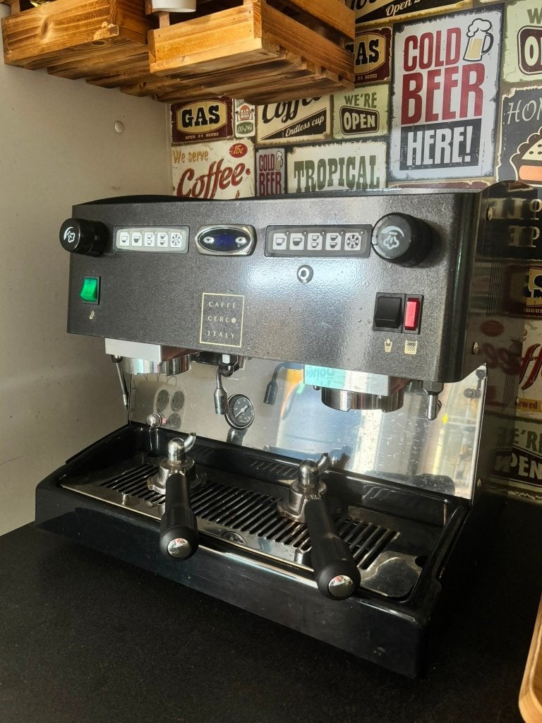 Dubbele groep espressomachine Cerco Caffe, 10 kopjes of meer, Ophalen, Gebruikt, Espresso apparaat