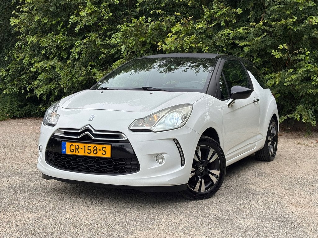 Citroen DS3 1.4 Chic | Airco + Cruise + Radio Nu € 2.450,-, Auto's, Citroën, Voorwielaandrijving, Euro 5, Stof, Zwart