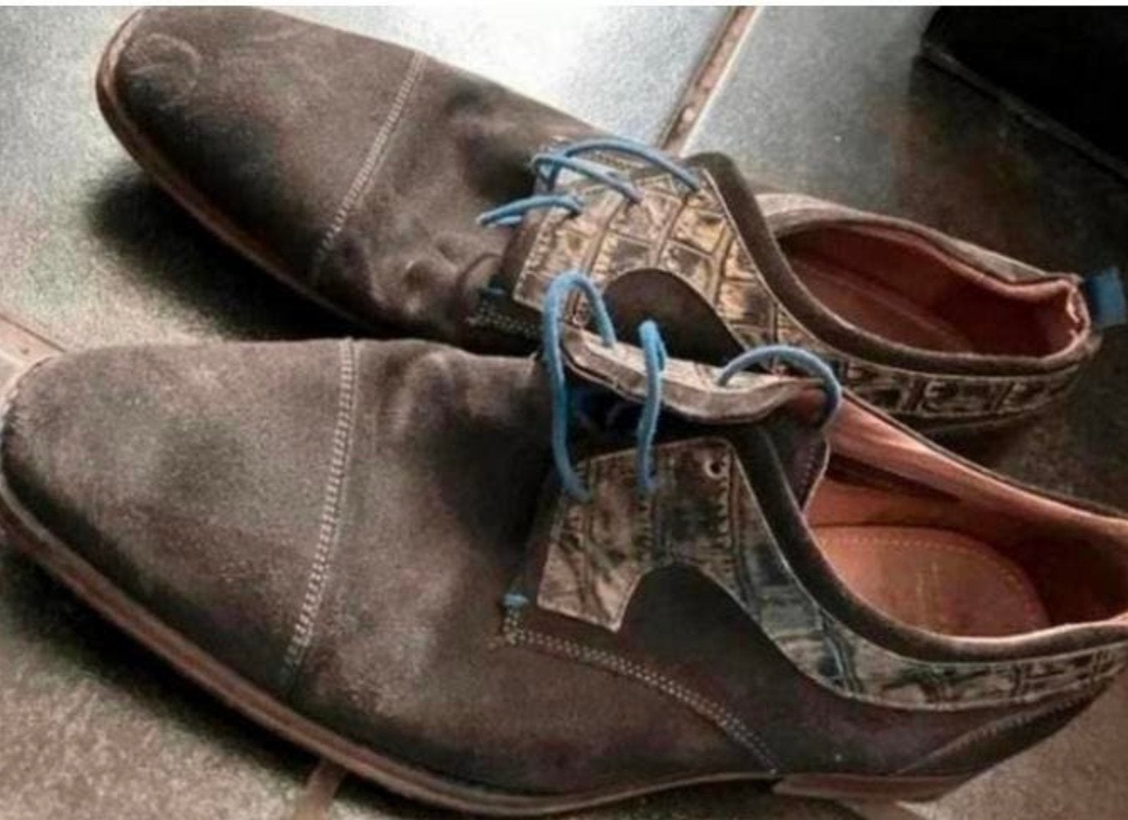 Suède Italiaanse herenschoenen  ,maat 41 z.g.a.n., Bruin, Ophalen of Verzenden, Zo goed als nieuw, Veterschoenen