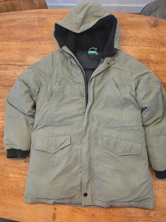 Groene winterjas 2XL voor 11/12 jaar,  zeer goede staat, Kinderen en Baby's, Jongen of Meisje, Ophalen of Verzenden, Zo goed als nieuw