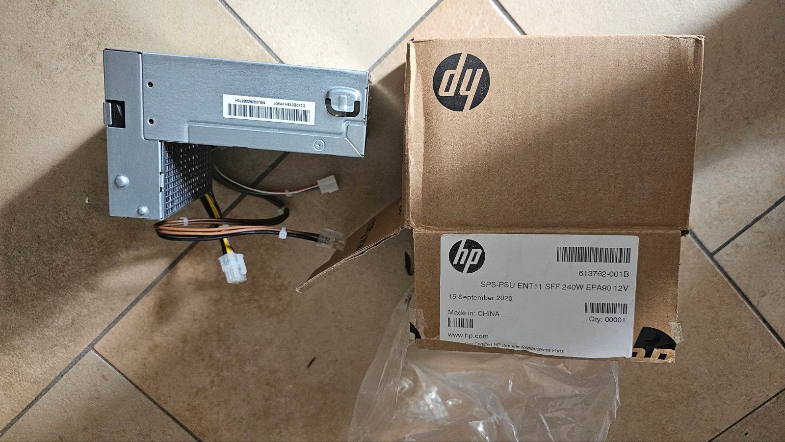HP PSU/Voeding voor HP Pc's - 240W EPA90 12V, Ophalen of Verzenden, Nieuw, HP