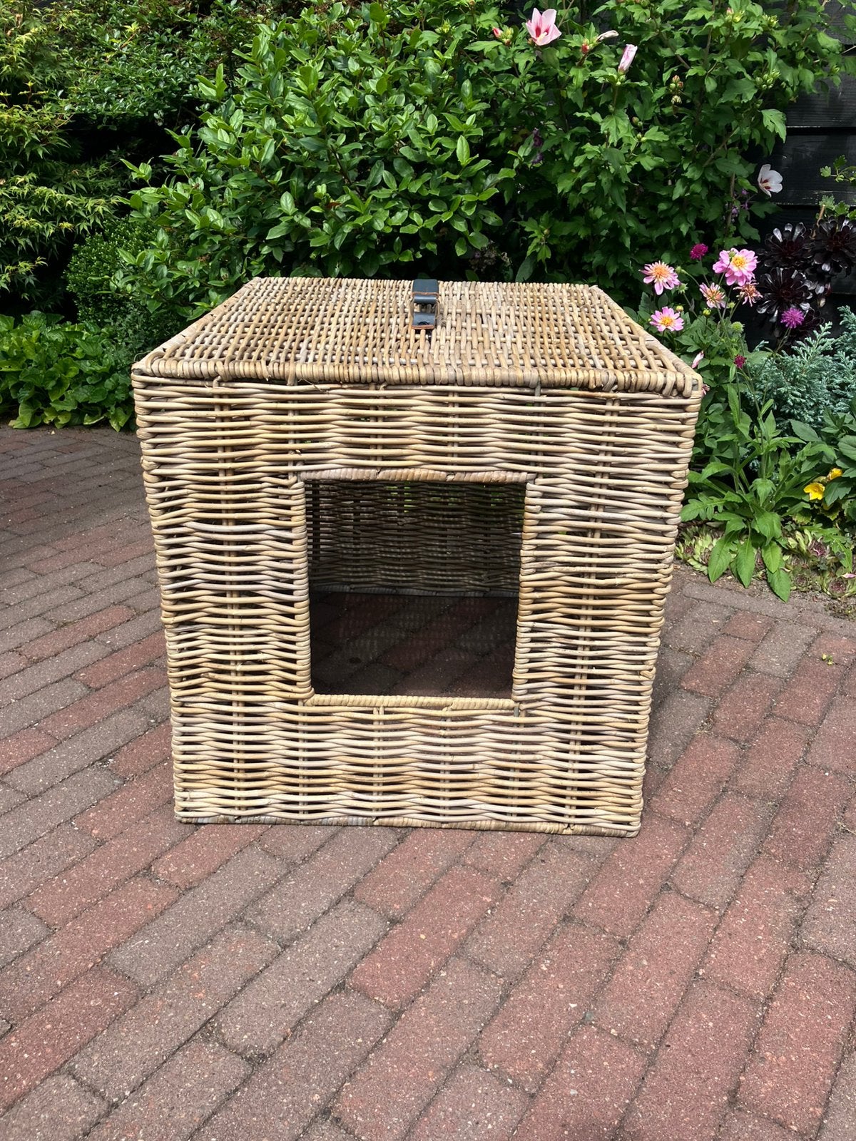 Kattenbak Cover Rotan, Ophalen, Zo goed als nieuw