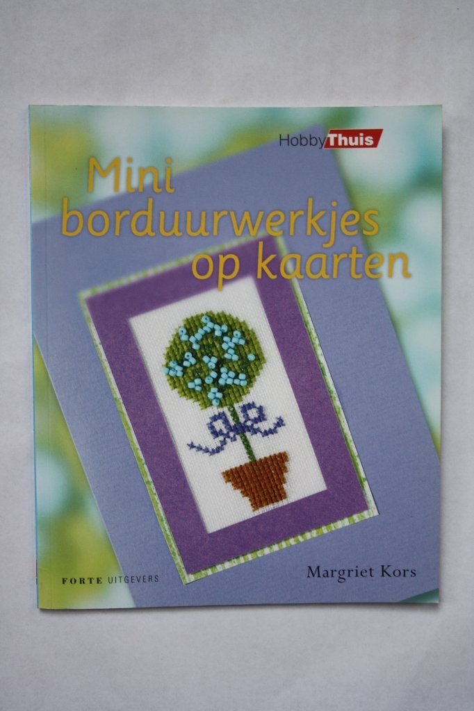 Mini borduurwerkjes op kaarten, Verzenden, Nieuw, Overige onderwerpen, Margriet kors.