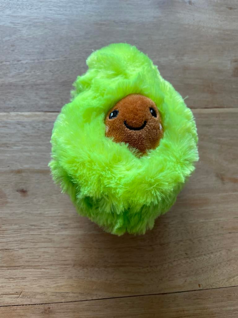 Leuke pluizige avocado knuffel, Kinderen en Baby's, Speelgoed | Knuffels en Pluche, Groen, Overige typen, Ophalen of Verzenden