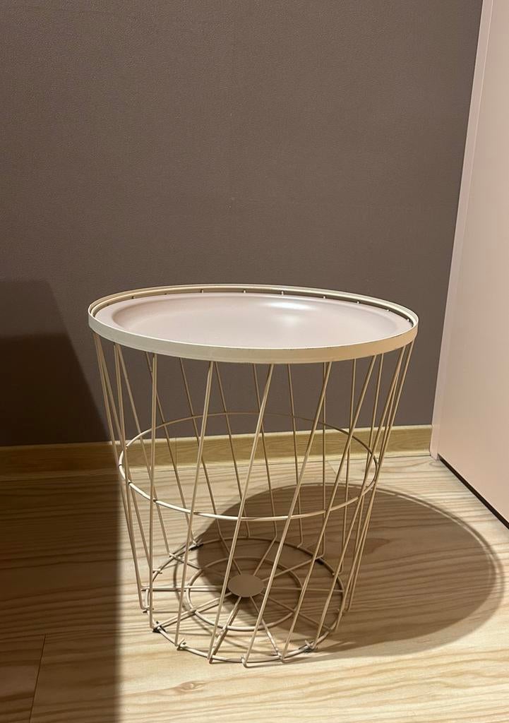 Round side table – compact size 38.5x39.5cm, Ophalen of Verzenden, Zo goed als nieuw, Rond