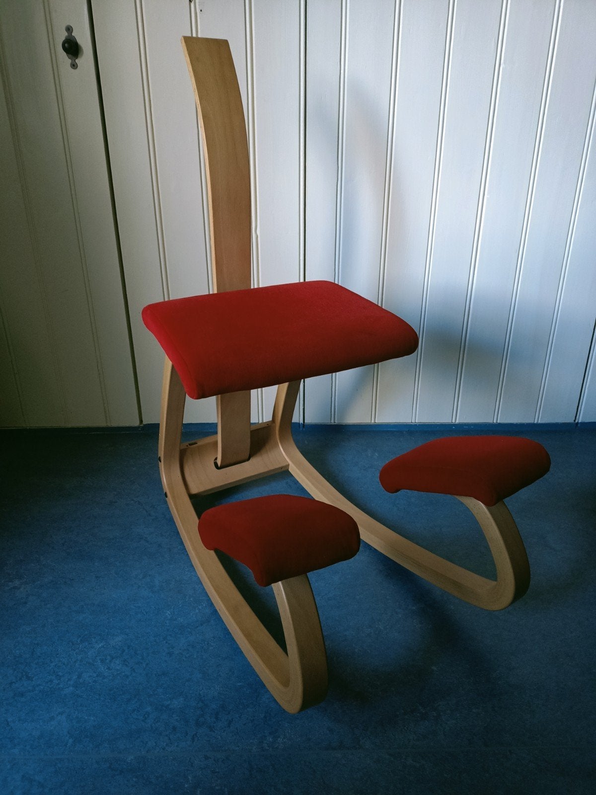 Varier Stokke Variable Balans Kniestoel - Ergonomisch, Huis en Inrichting, Stoelen, Ophalen, Gebruikt, Ergonomisch, Scandinavisch design