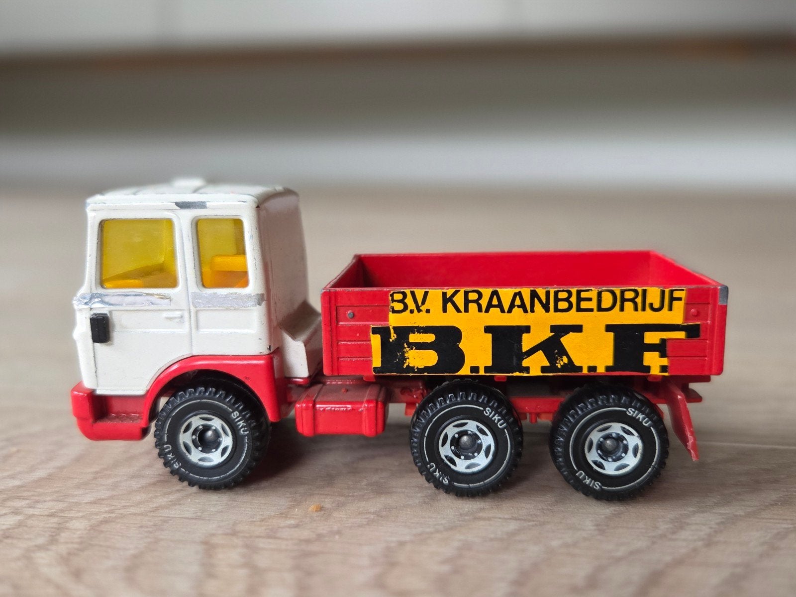 Vintage Siku MAN Vrachtwagen – B.V. Kraanbedrijf B.K.F., Ophalen of Verzenden, Gebruikt, Bus of Vrachtwagen, SIKU