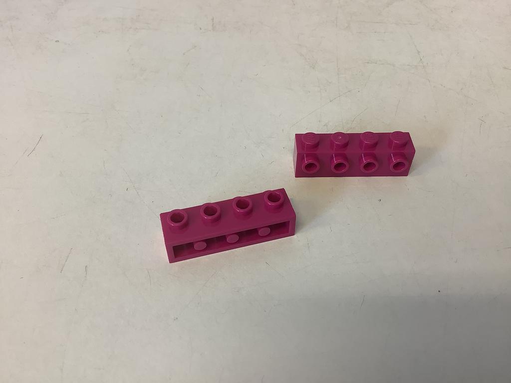 Lego steen aangepast 1x4 met noppen aan zijkant magenta (5), Ophalen of Verzenden, Gebruikt, Losse stenen, Lego