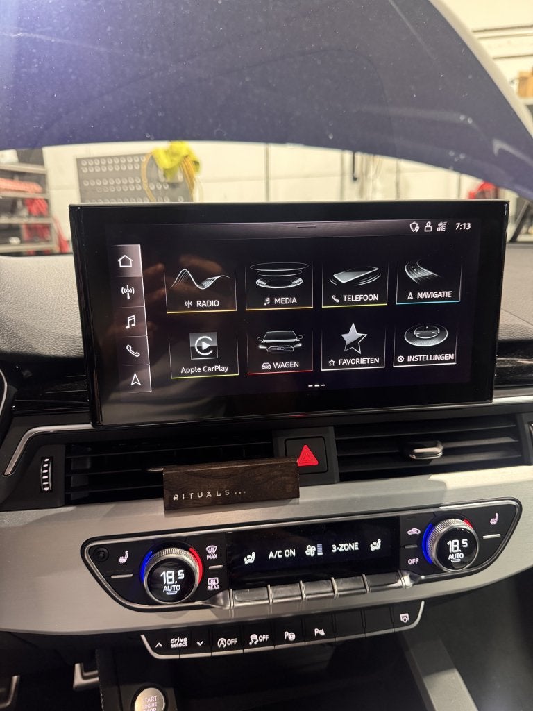 Audi A4 B9.5 Apple carplay Android Auto MIB3 A5 Q5, Ophalen, RTS Automotive, Info@rotsautomotive.nl, Nieuw