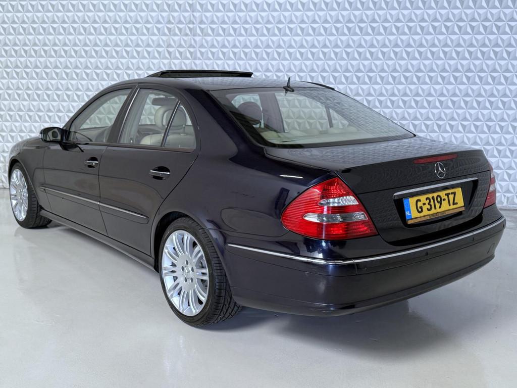 Mercedes-Benz E-klasse 500 ( E500 ) Avantgarde V8 / 195.000k, Auto's, Automaat, Achterwielaandrijving, Gebruikt, 8 cilinders