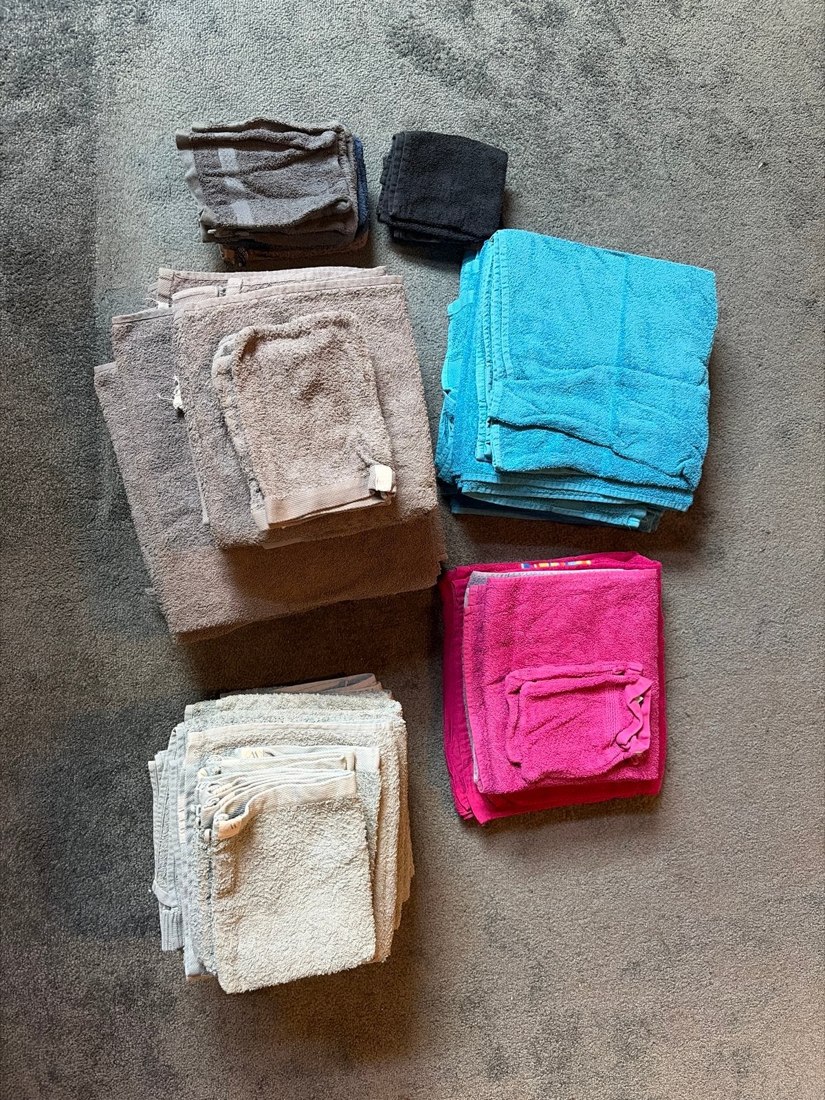 Diverse handdoeken en washandjes, Gebruikt, Meerkleurig, Overige merken, Handdoek