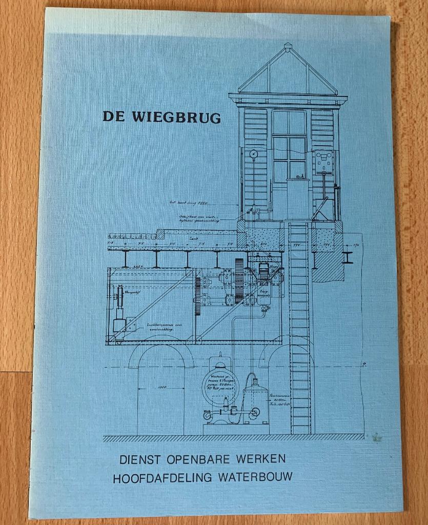 AMSTERDAM Wiegbrug. Sloop en bouw nieuwe Wiegbrug 1988, Ophalen of Verzenden, Gelezen