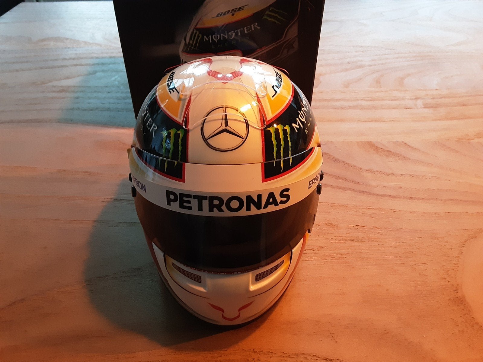 Lewis Hamilton F1 Helm Miniatuur - Schaalmodel 1:2 2016, Ophalen of Verzenden, Zo goed als nieuw