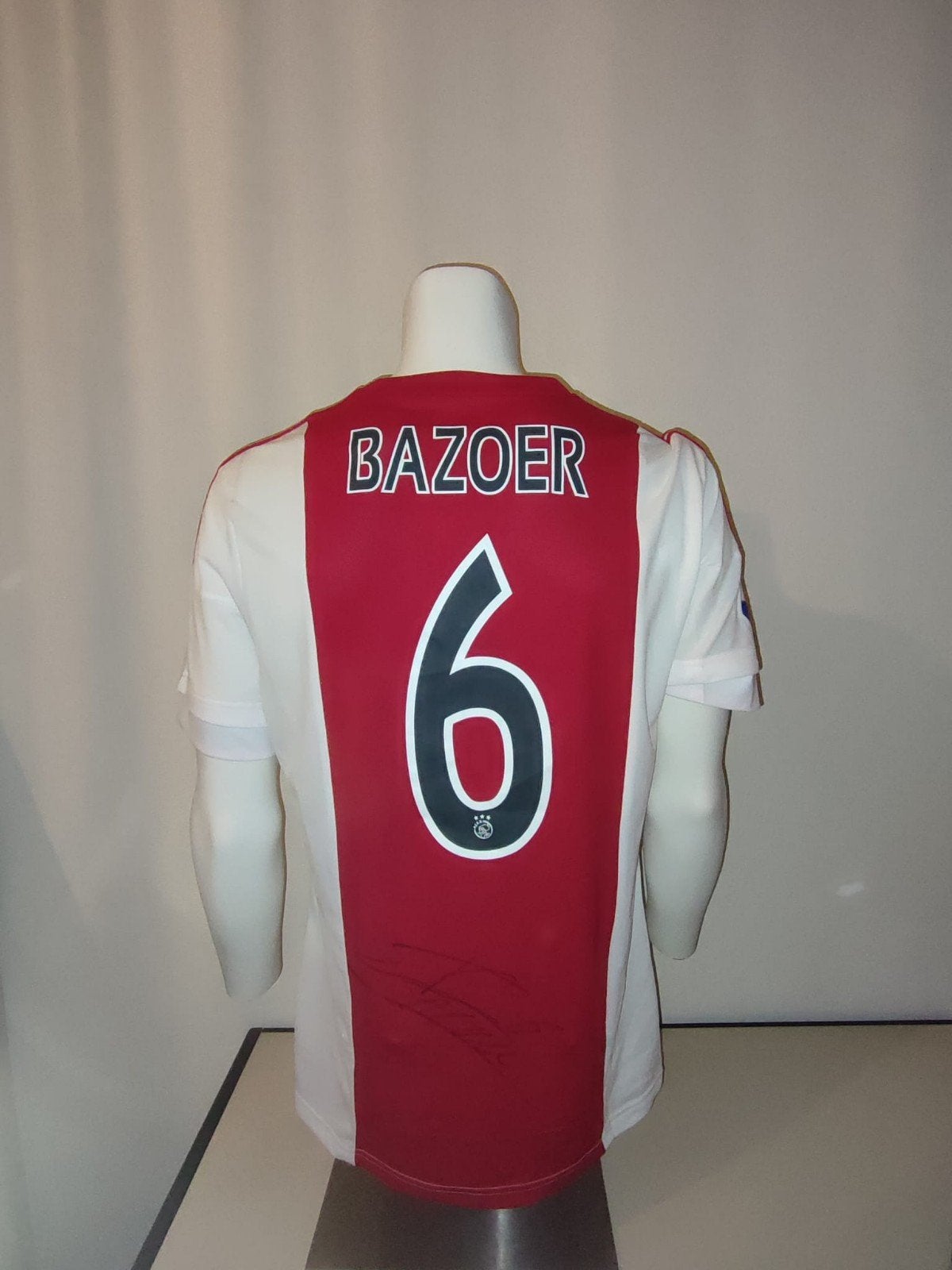 Ajax shirt gesigneerd door Riechedly Bazoer met coa, Verzamelen, Sportartikelen en Voetbal, Ophalen of Verzenden, Nieuw, Ajax