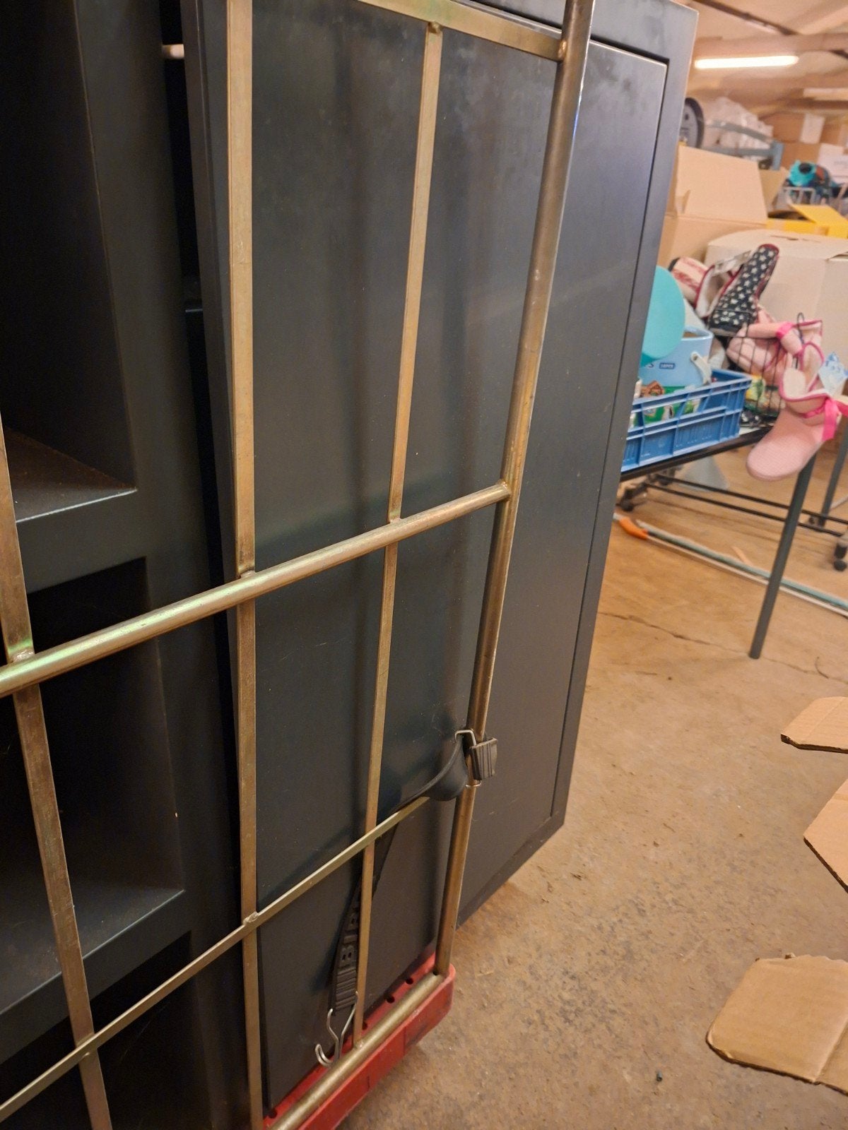 Kast 200x135 cm met 3 schappen, Ophalen of Verzenden, Gebruikt