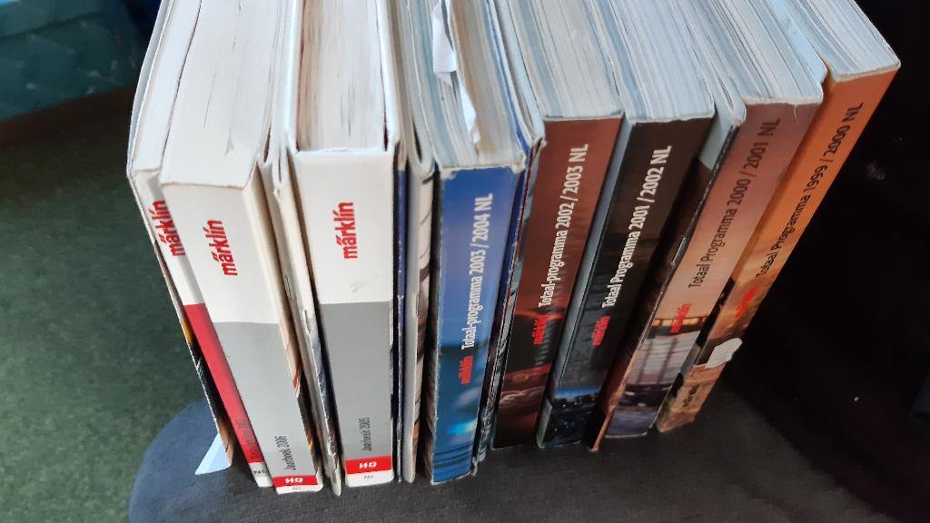 Märklin catalogi, jaarboeken en brochures 1999-2007, Wisselstroom, Gebruikt, Märklin, Boek, Tijdschrift of Catalogus