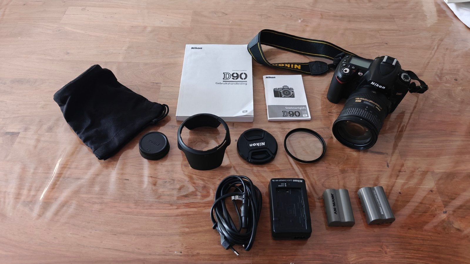 Nikon D90 Spiegelreflexcamera met Tamron VR AF-S Nikkor 18-2, Gebruikt, Spiegelreflex, Ophalen of Verzenden, Lensdop