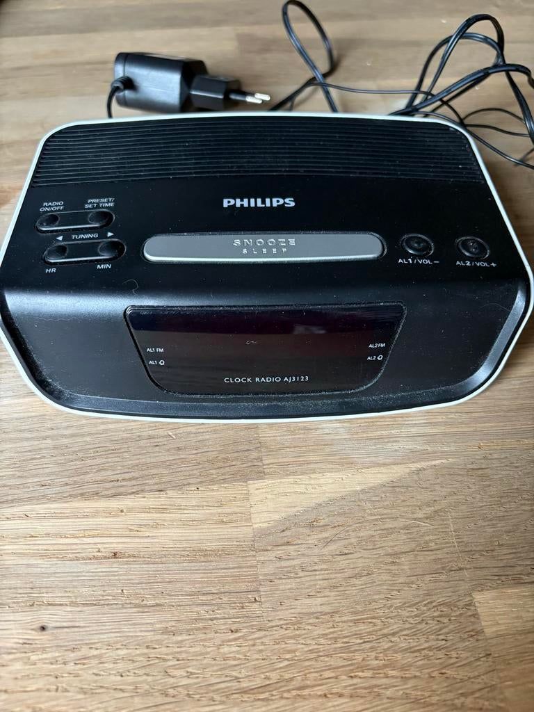 Z.g.a.n. Philips AJ3123/12 Wekkerradio met FM/AM-tuner, Ophalen of Verzenden, Gebruikt, Digitaal