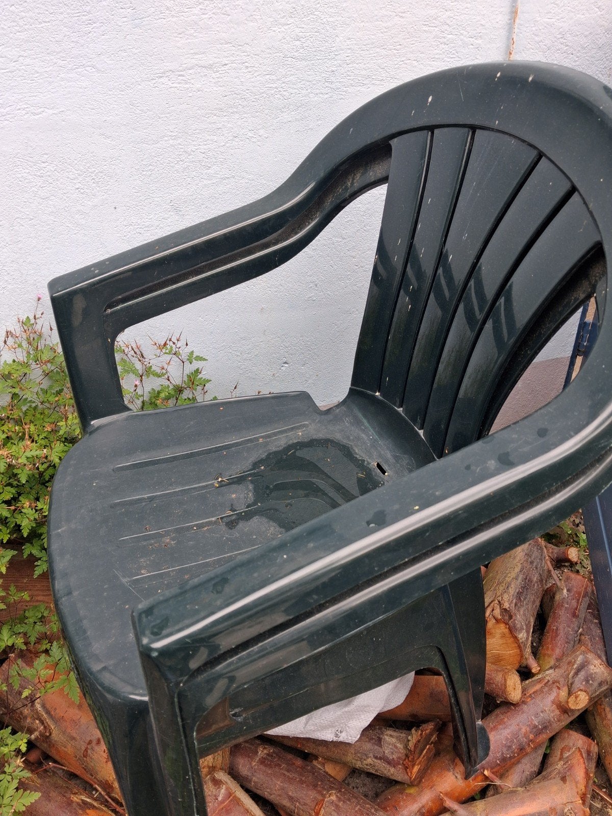 Donkergroene kunststof tuinstoelen 2x, Tuin en Terras, Ophalen