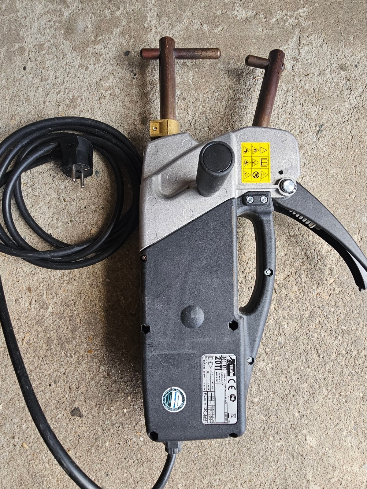 Puntlas machine Telwin 20Tl, Doe-het-zelf en Verbouw, Gereedschap | Lasapparaten, Ophalen of Verzenden, Elektroden