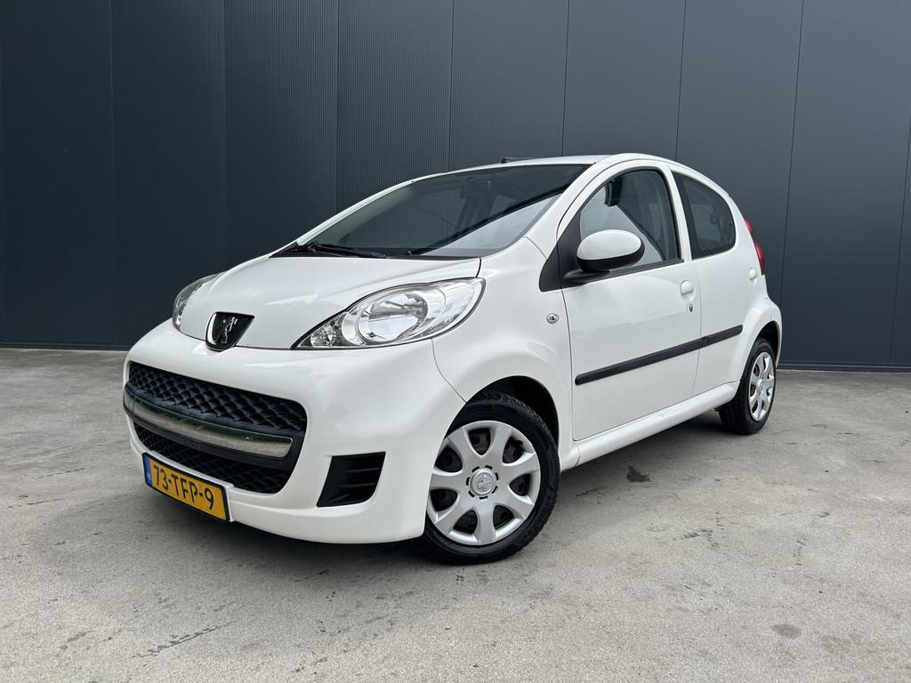 Peugeot 107 1.0-12V XS AIRCO ELEC PAKKET 5 DEURS NL AUTO, Voorwielaandrijving, Gebruikt, 4 stoelen, Origineel Nederlands