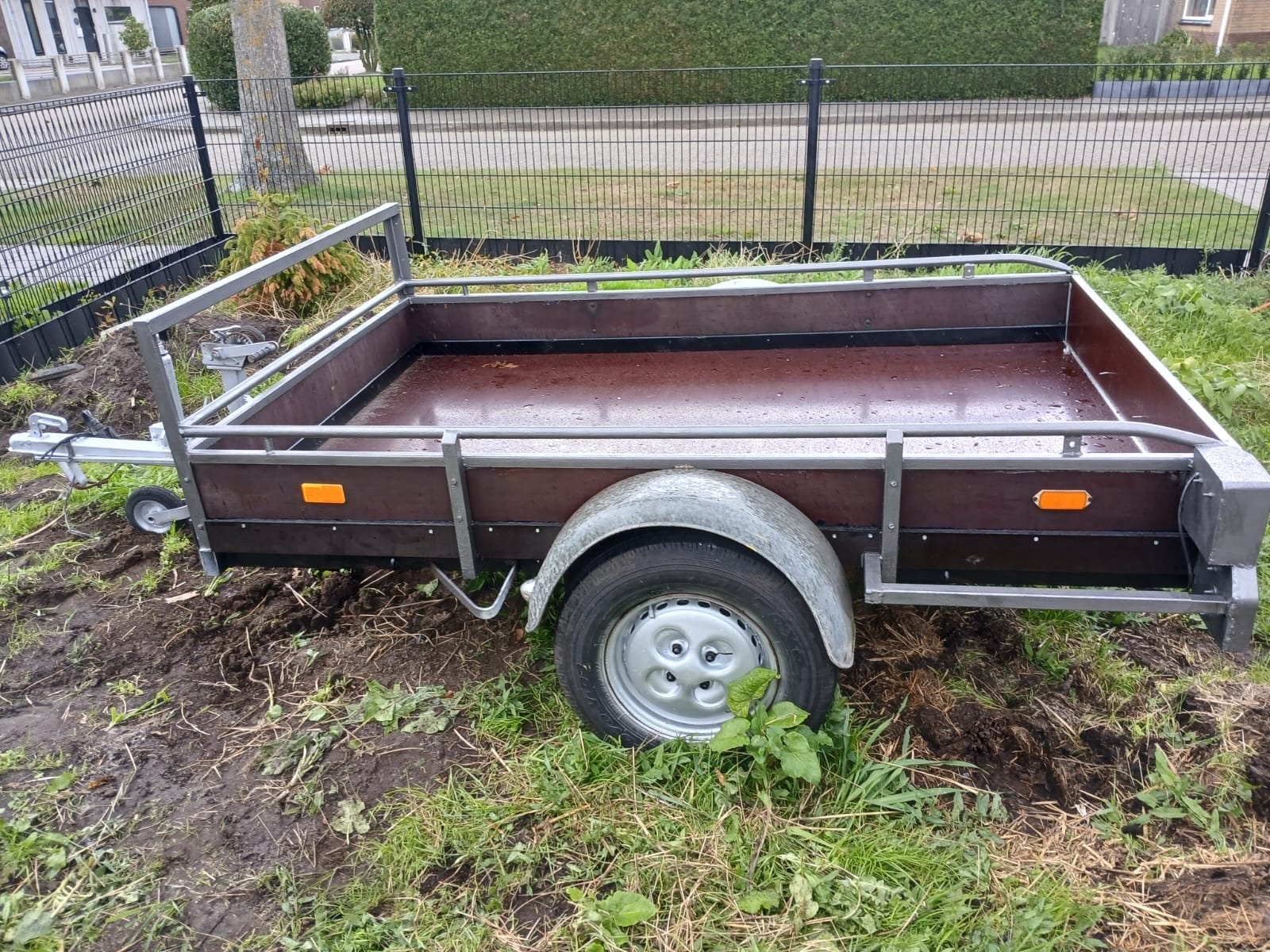 Stevige aanhangwagen - Ideaal voor tuin en klus, Ophalen, Gebruikt