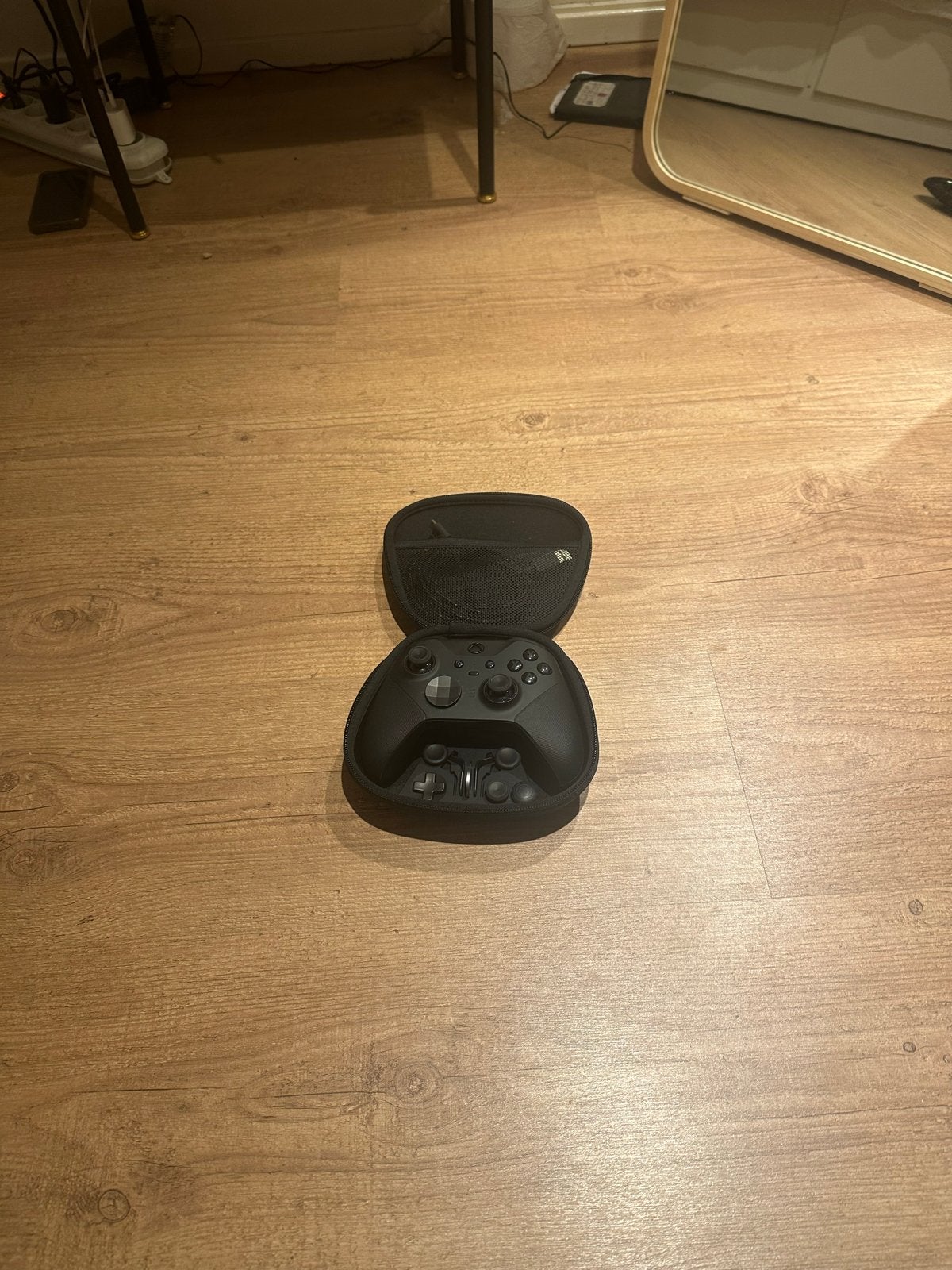 Xbox Elite Controller Series 2 met hoes en accessoires, Spelcomputers en Games, Ophalen, Zo goed als nieuw, Xbox One, Controller
