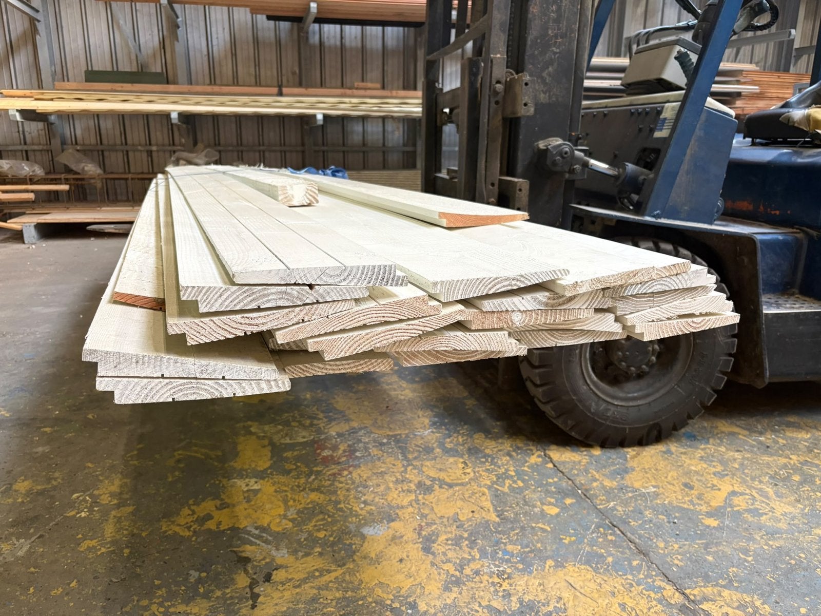 Douglas Rabatdelen Wit Gespoten, Ophalen, 25 tot 50 mm, Nieuw, Plank
