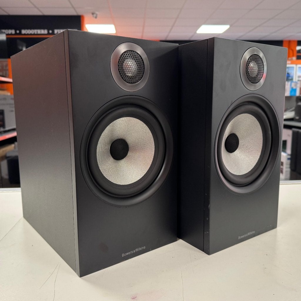 Bowers & Wilkins 606 S1 Zwart Speakerset, Auto diversen, Bower en Wilkins, Zo goed als nieuw, Support@bowerenwilkins.com, Dale Road
Worthing, West Sussex, BN11 2BH
United Kingdom