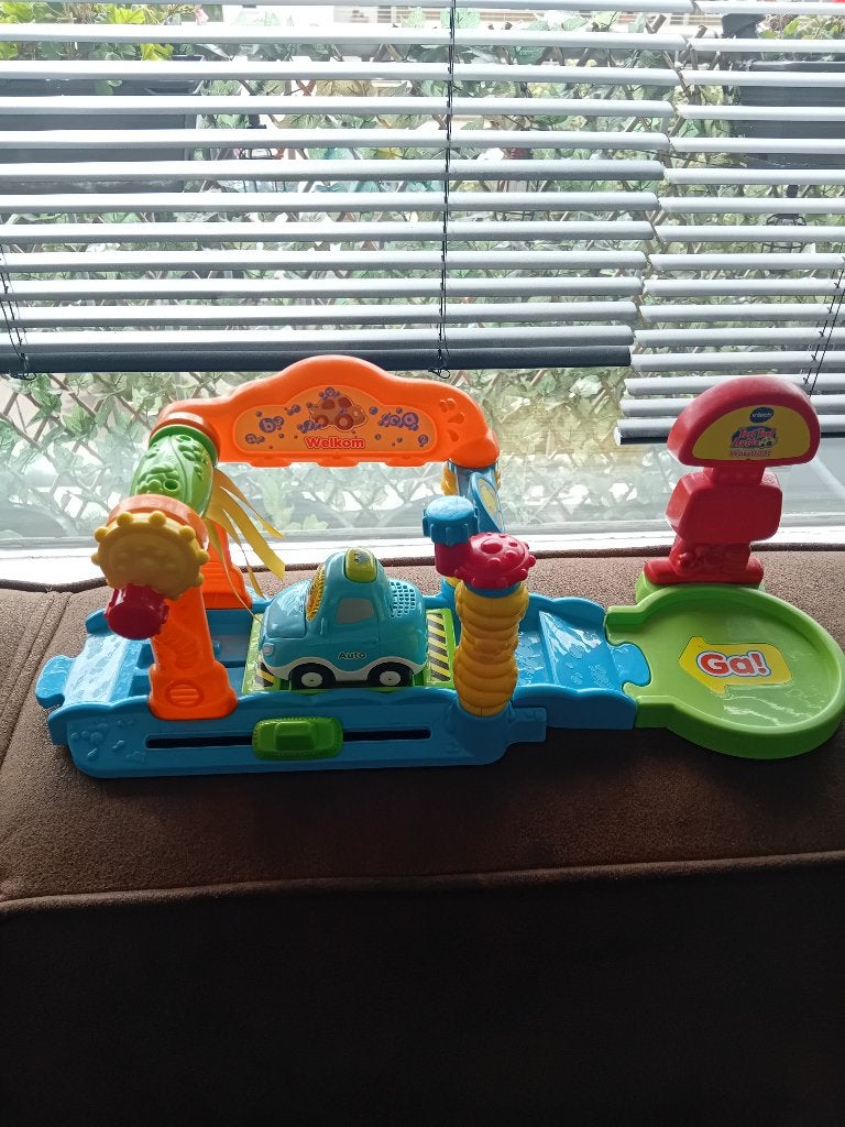Vtech toet toet auto's wasstraat, Ophalen of Verzenden, Gebruikt, 2 tot 4 jaar