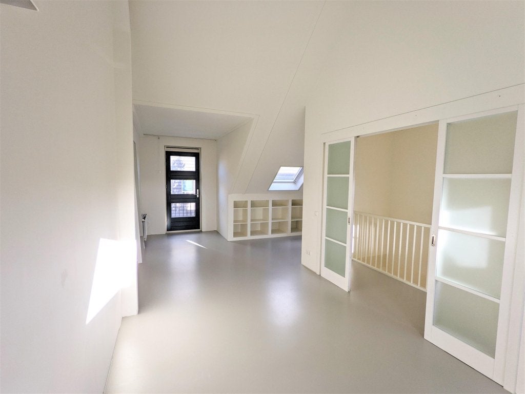 NIEUW! Woonruimte te huur Nederlandstraat, Almere