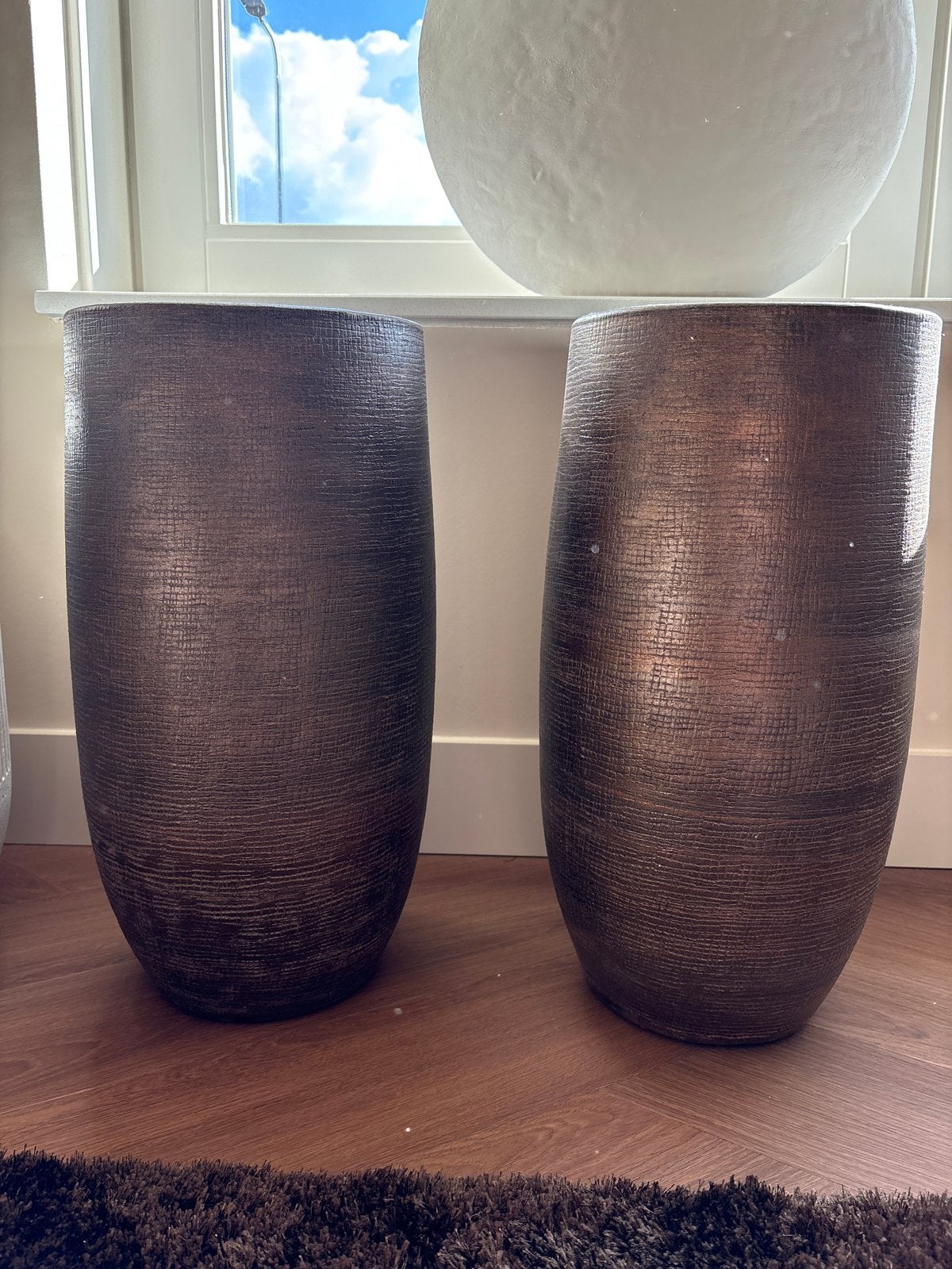 Set van 2 bruin/bronskleurige vazen, ca. 50 cm hoog, Huis en Inrichting, Ophalen, Gebruikt, Bruin