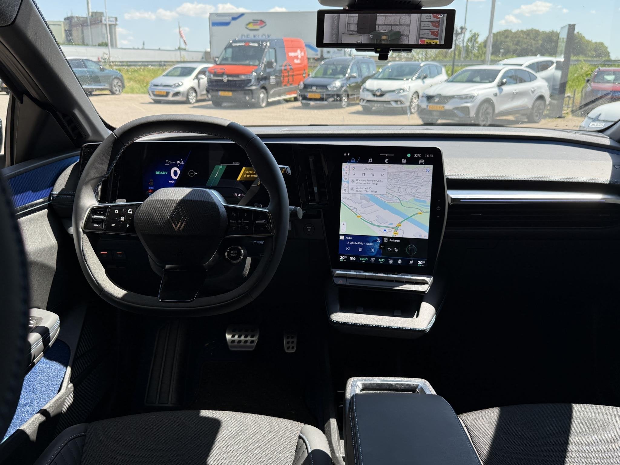 Renault Megane E-Tech comfort range esprit alpine 60 kWh | D, 468 km, 1619 kg, Zilver of Grijs, 900 kg