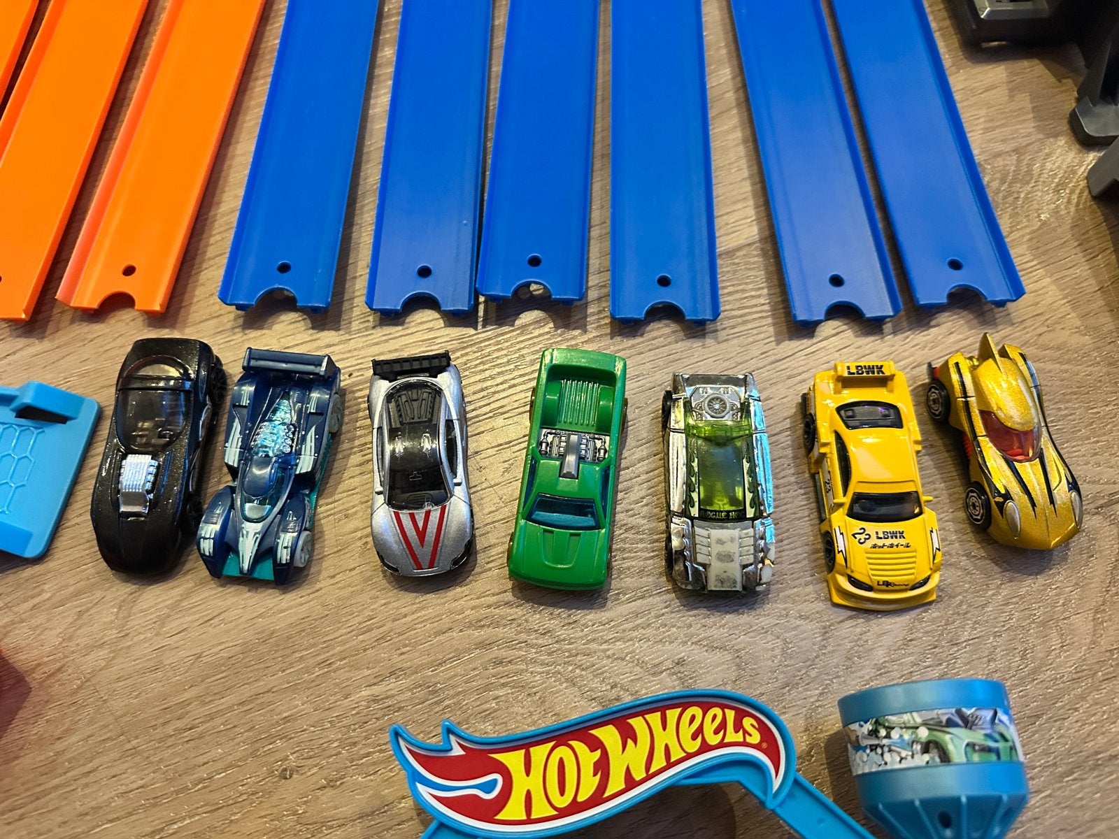 Hot Wheels Track Builder set met auto's en accessoires, Ophalen, Gebruikt