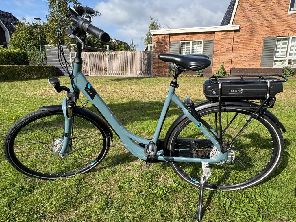 Elektrische damesfiets Giant Ease-E maat L, Ophalen, Minder dan 30 km per accu, Gebruikt, Giant